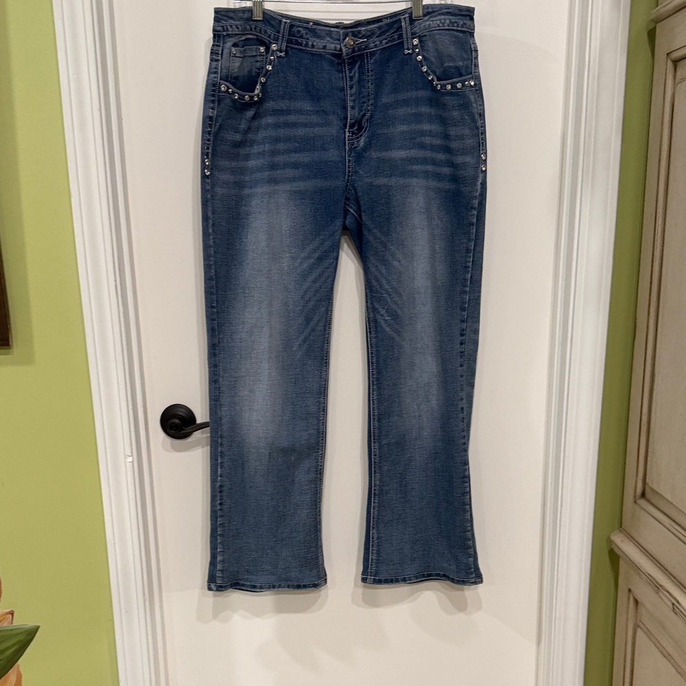 Elegant Blue Boot Cut Jeans for Women